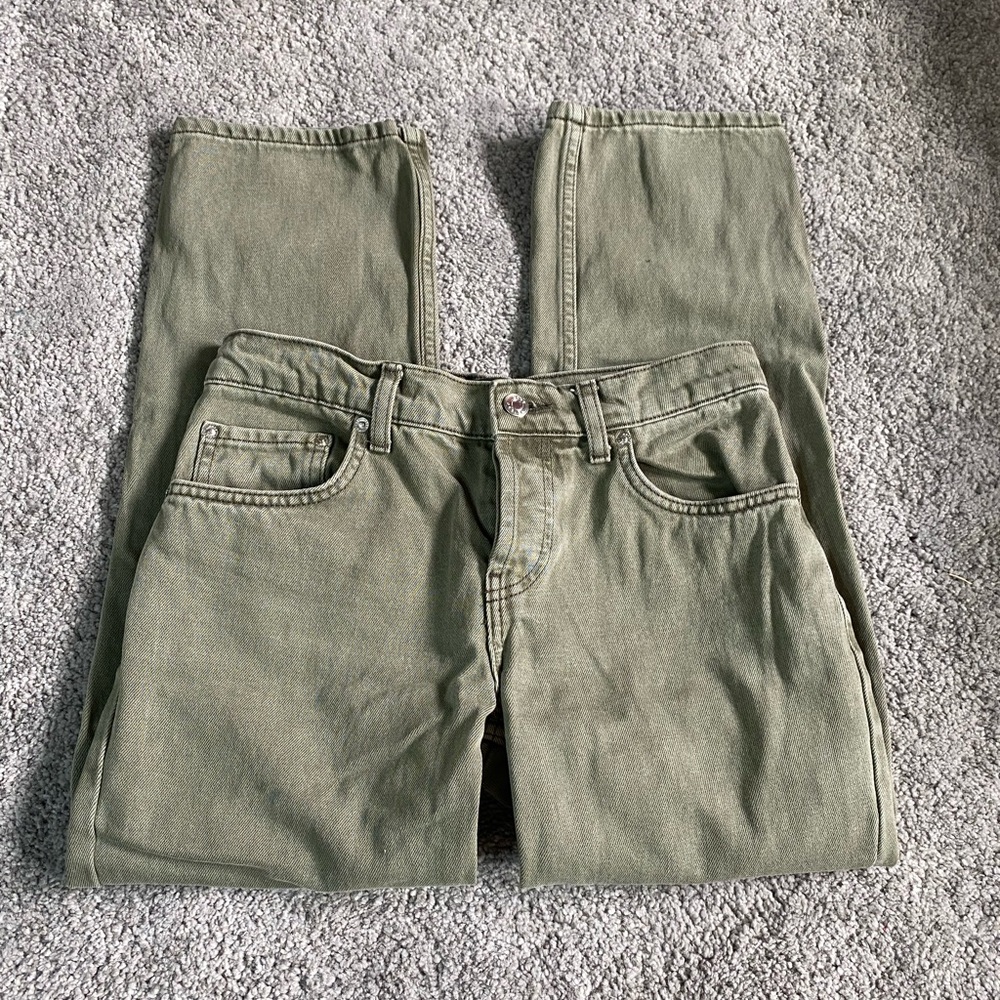 brand new worn once low waisted ASOS jeans